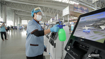 青島機場預計雙節期間迎出行小高峰，消毒服務保障旅客安心出行